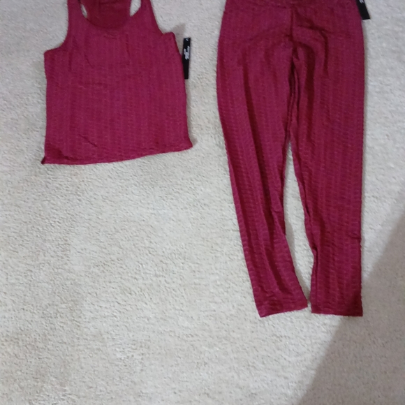 NEW MIX, NWT 2 piece jogging set - Picture 7 of 8
